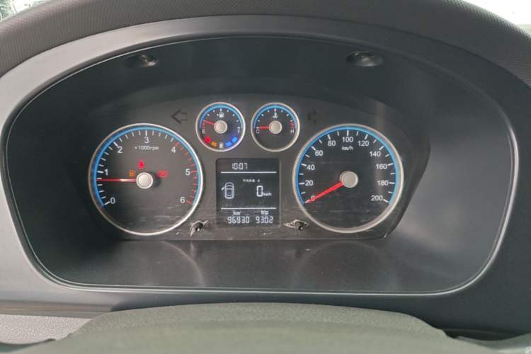 Used Foton Toano 2021 2.0T Manual Tongtu Short Wheelbase Mid-Height 5/6-Seater 4F20TC3 Instrument Cluster