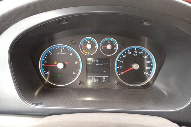 Used Foton Toano 2021 2.0T Manual Tongtu Long Wheelbase Mid-Height 5/6/7-Seater 4F20TC3 Instrument Cluster