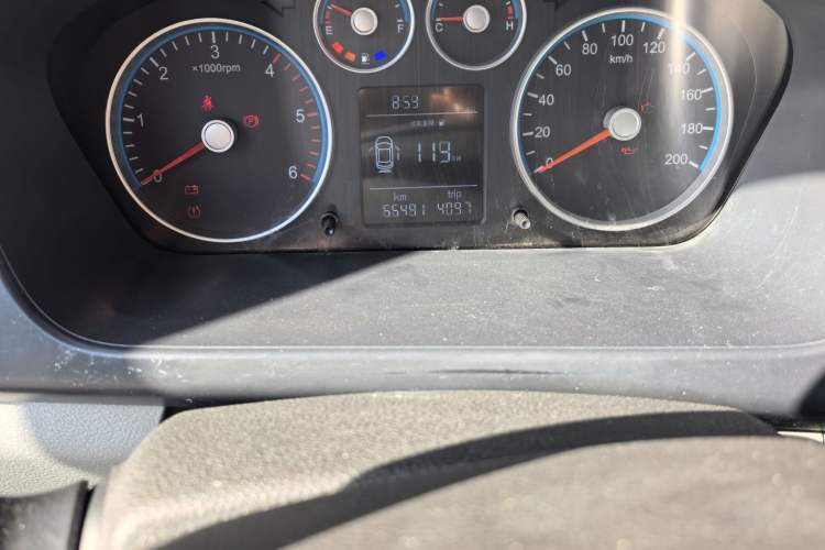 Used Foton Toano 2021 2.0T Manual Tongtu Long Wheelbase Mid-Height 5/6/7-Seater 4F20TC3 Instrument Cluster