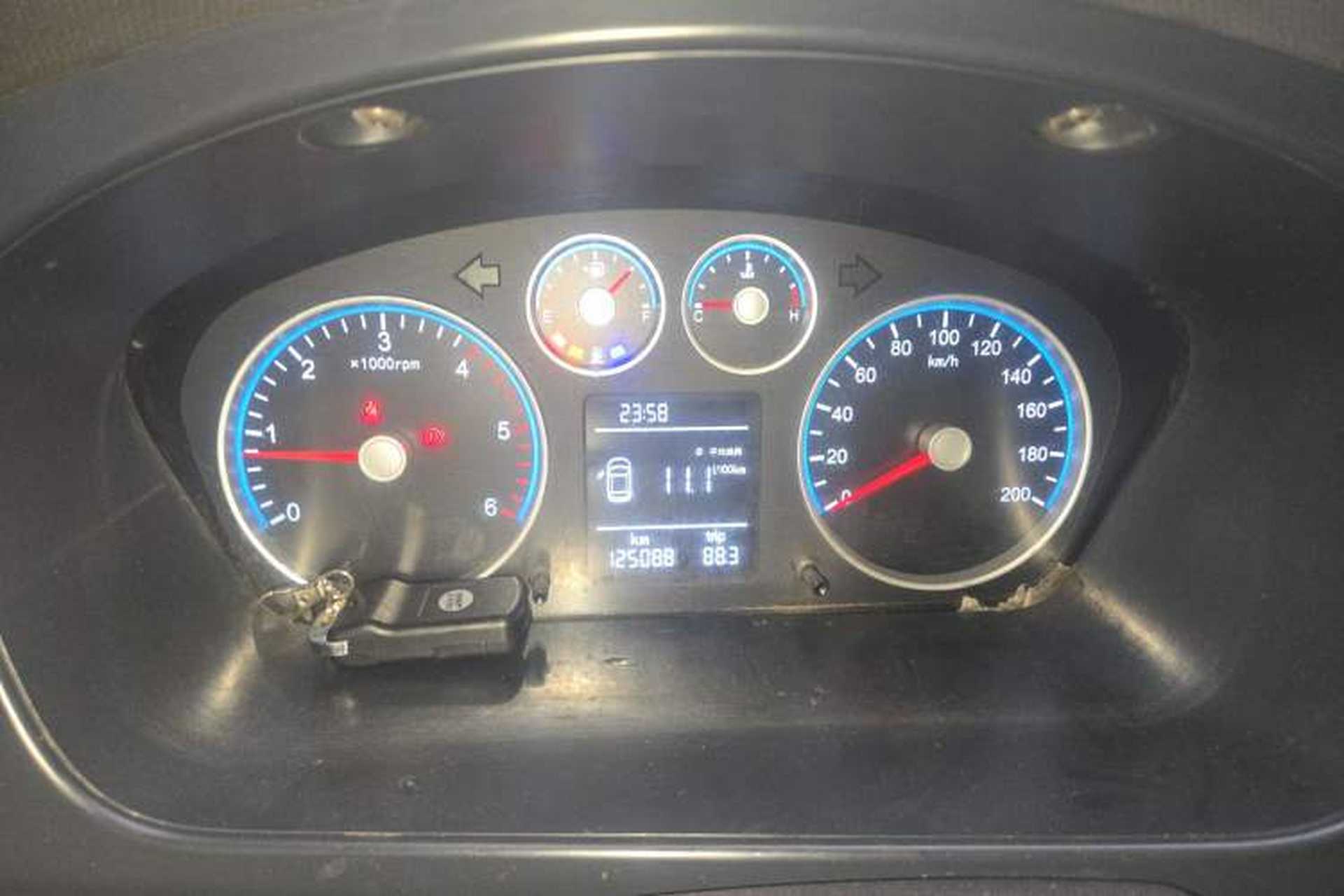 Used Foton Toano 2021 2.0T Manual Tongtu Extended-Wheelbase Mid-Roof 5/6/7-Seater 4F20TC3 Instrument Cluster