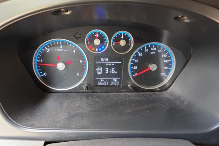 Used Foton Toano 2021 2.0T Manual Tongtu Short Wheelbase Mid-Height 5/6-Seater 4F20TC3 Instrument Cluster