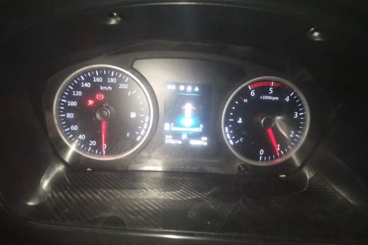 Used Foton Toano 2021 2.5T Automatic Tongtu Short Wheelbase Mid-Height 5-Seater D25TDIF1 Instrument Cluster