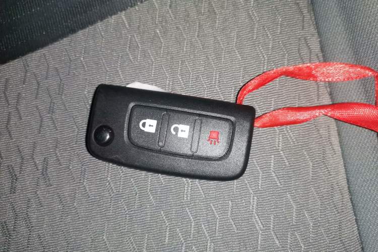 Used Foton Toano 2021 2.0T Manual Tongtu Extended-Wheelbase Mid-Roof 9-Seater 4F20TC3 Interior 1