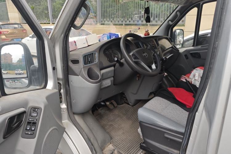 Used Foton Toano 2021 2.0T Manual Tongtu Long Wheelbase Mid-Height 5/6/7-Seater 4F20TC3 Interior 3