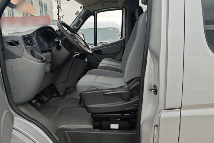Used Foton Toano 2021 2.0T Manual Tongtu Long Wheelbase Mid-Height 5/6/7-Seater 4F20TC3 Left Front Seat