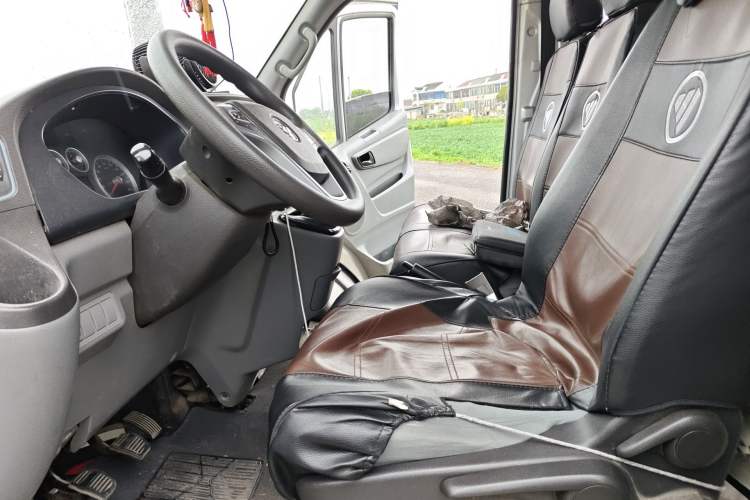 Used Foton Toano 2021 2.0T Manual Tongtu Short Wheelbase Mid-Height 5/6-Seater 4F20TC3 Left Front Seat