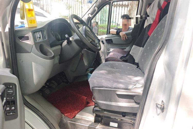 Used Foton Toano 2021 2.0T Manual Tongtu Long Wheelbase Mid-Height 5/6/7-Seater 4F20TC3 Left Front Seat