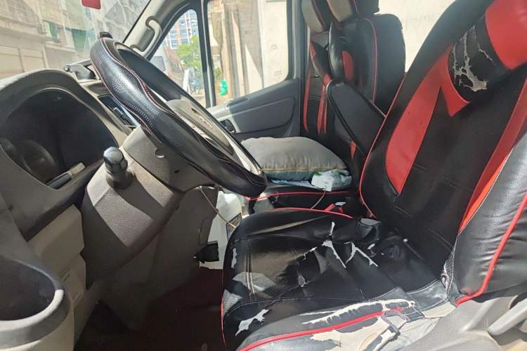 Used Foton Toano 2021 2.0T Manual Tongtu Short Wheelbase Mid-Height 5/6-Seater 4F20TC3 Left Front Seat