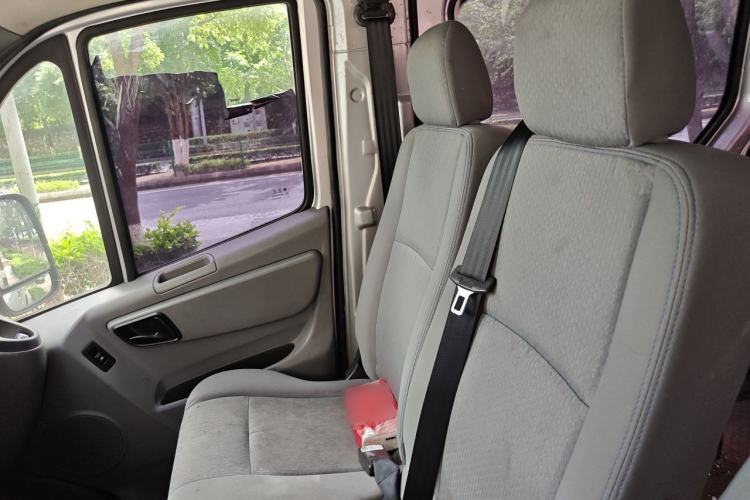 Used Foton Toano 2021 2.0T Manual Tongtu Short Wheelbase Mid-Height 5/6-Seater 4F20TC3 Left Front Seat