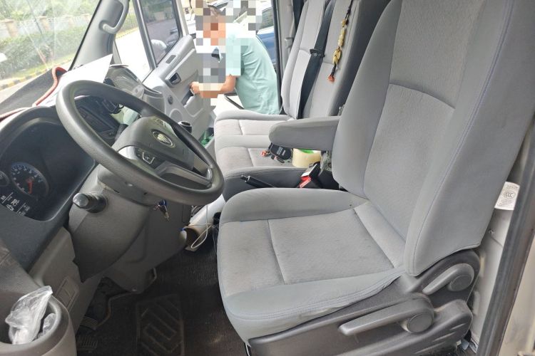 Used Foton Toano 2021 2.0T Manual Tongtu Long-Wheelbase Mid-Roof 3-Seater 4F20TC3 Left Front Seat