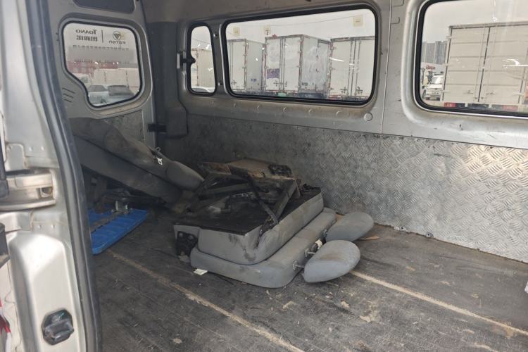 Used Foton Toano 2021 2.0T Manual Tongtu Long Wheelbase Mid-Height 5/6/7-Seater 4F20TC3 Left Rear Seat