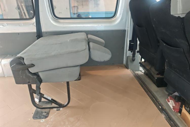 Used Foton Toano 2021 2.0T Manual Tongtu Short Wheelbase Flat Roof 5/6-Seater 4F20TC3 Left Rear Seat