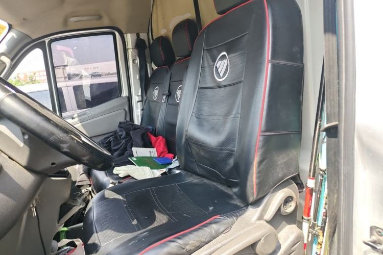 Used Foton Toano 2021 2.8T Manual Tongtu Long-Wheelbase Mid-Roof 3-Seater F2.8NS6B177L Left Rear Seat