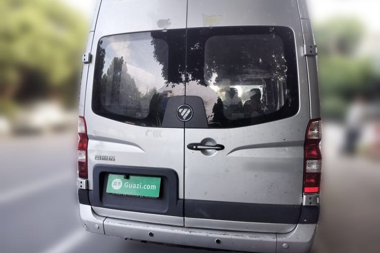 Used Foton Toano 2021 2.0T Manual Tongtu Long Wheelbase Mid-Height 5/6/7-Seater 4F20TC3 Rear