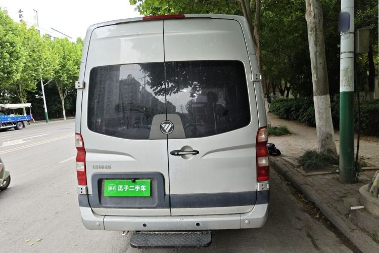 Used Foton Toano 2021 2.0T Manual Tongtu Long Wheelbase Mid-Height 5/6/7-Seater 4F20TC3 Rear