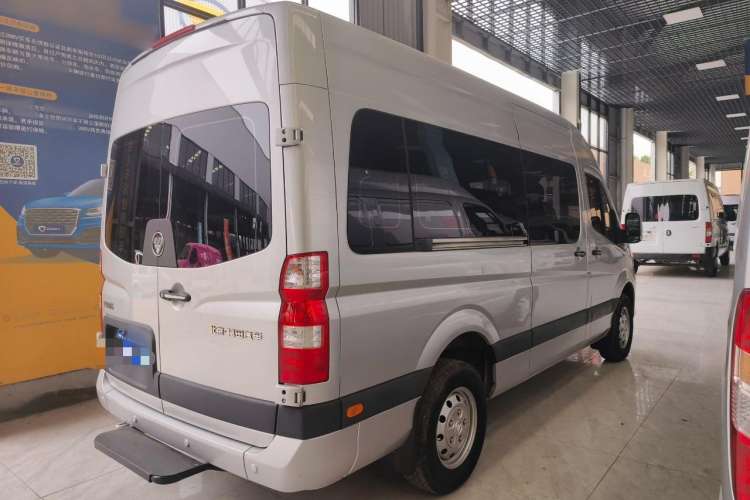 Used Foton Toano 2021 2.0T Manual Tongtu Extended-Wheelbase Mid-Roof 9-Seater 4F20TC3 Rear Right 45 Deg