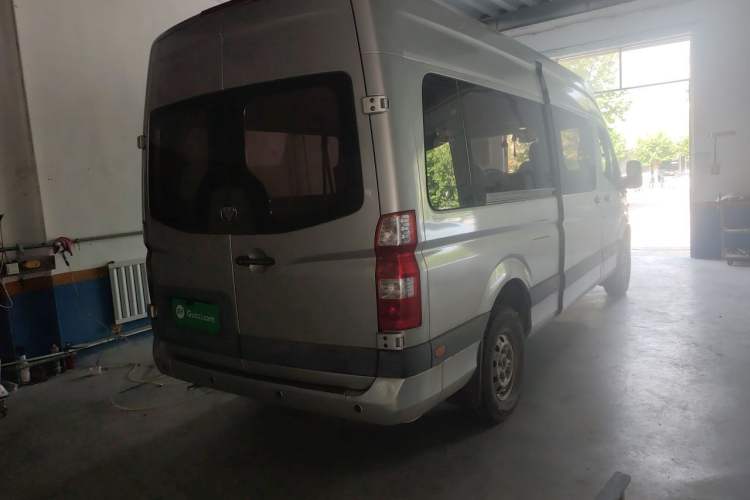 Used Foton Toano 2021 2.8T Manual Tongtu Extended-Wheelbase Mid-Roof 6/7-Seater F2.8 NS6B177L Rear Right 45 Deg