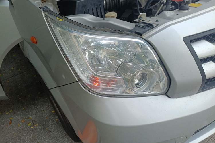 Used Foton Toano  Right Front Headlight