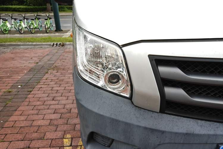Used Foton Toano 2021 2.0T Manual Tongtu Short Wheelbase Flat Roof 5/6-Seater 4F20TC3 Right Front Headlight