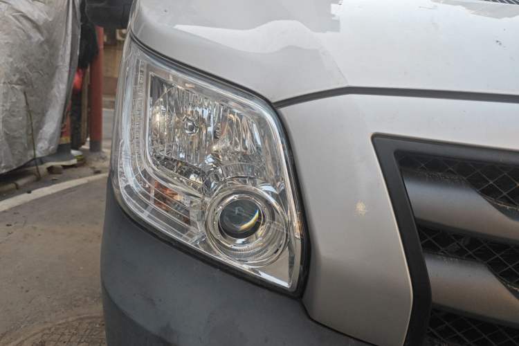 Used Foton Toano 2021 2.0T Manual Tongtu Short Wheelbase Mid-Height 5/6-Seater 4F20TC3 Right Front Headlight