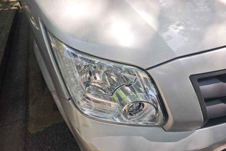 Used Foton Toano 2021 2.0T Manual Tongtu Long Wheelbase Mid-Height 5/6/7-Seater 4F20TC3 Right Front Headlight
