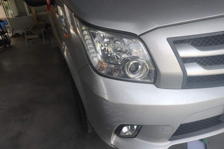 Used Foton Toano 2021 2.8T Manual Tongtu Extended-Wheelbase Mid-Roof 6/7-Seater F2.8 NS6B177L Right Front Headlight