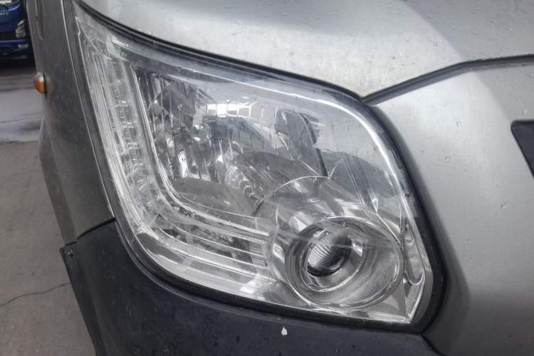 Used Foton Toano 2021 2.0T Manual Tongtu Short Wheelbase Mid-Height 5/6-Seater 4F20TC3 Right Front Headlight