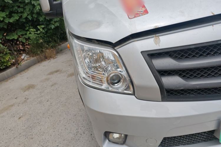 Used Foton Toano 2021 2.8T Custom Edition Minivan Extended Wheelbase Mid-Roof Design 9-Seater F2.8 NS6B177L Right Front Headlight