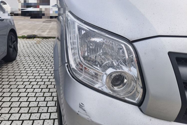 Used Foton Toano 2021 2.0T Manual Tongtu Long Wheelbase Mid-Height 5/6/7-Seater 4F20TC3 Right Front Headlight