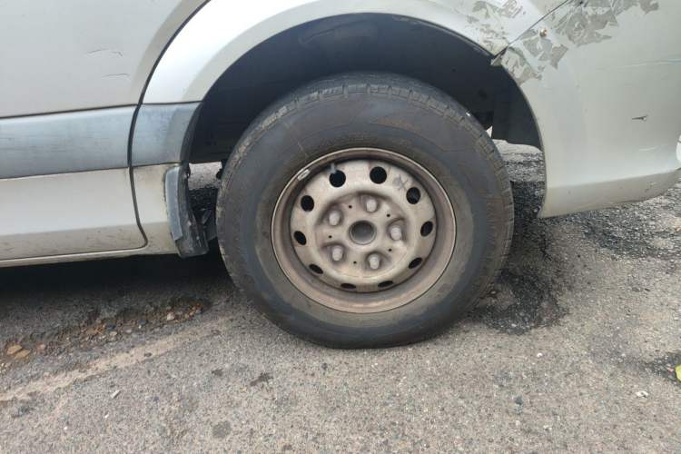 Used Foton Toano 2021 2.0T Manual Tongtu Long Wheelbase Mid-Height 5/6/7-Seater 4F20TC3 Right Front Wheel Hub