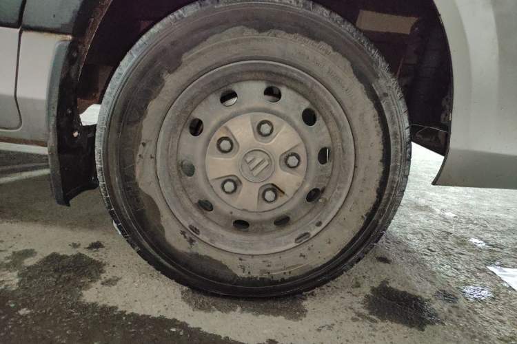 Used Foton Toano 2021 2.0T Manual Tongtu Long Wheelbase Ultra-High Roof 5/6/7-Seater 4F20TC3 Right Front Wheel Hub
