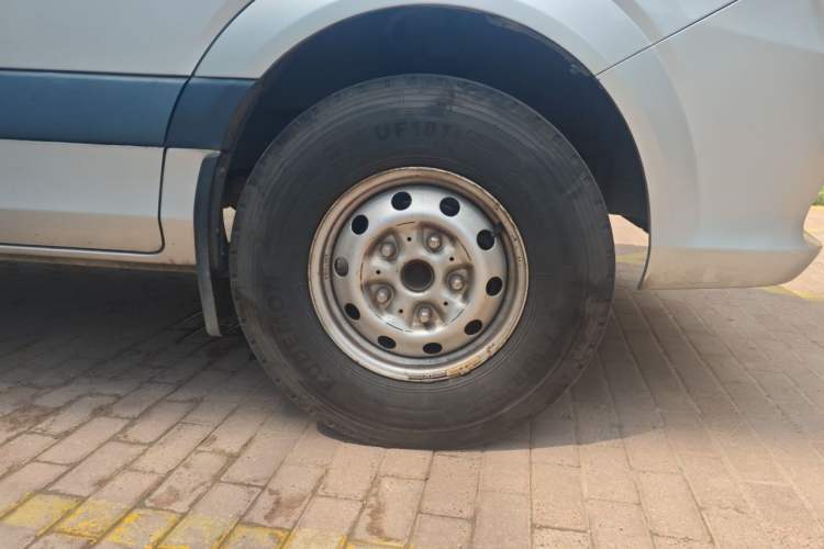 Used Foton Toano 2021 2.0T Manual Tongtu Long Wheelbase Mid-Height 5/6/7-Seater 4F20TC3 Right Front Wheel Hub