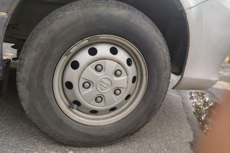 Used Foton Toano 2021 2.0T Manual Tongtu Long-Wheelbase Mid-Roof 3-Seater 4F20TC3 Right Front Wheel Hub