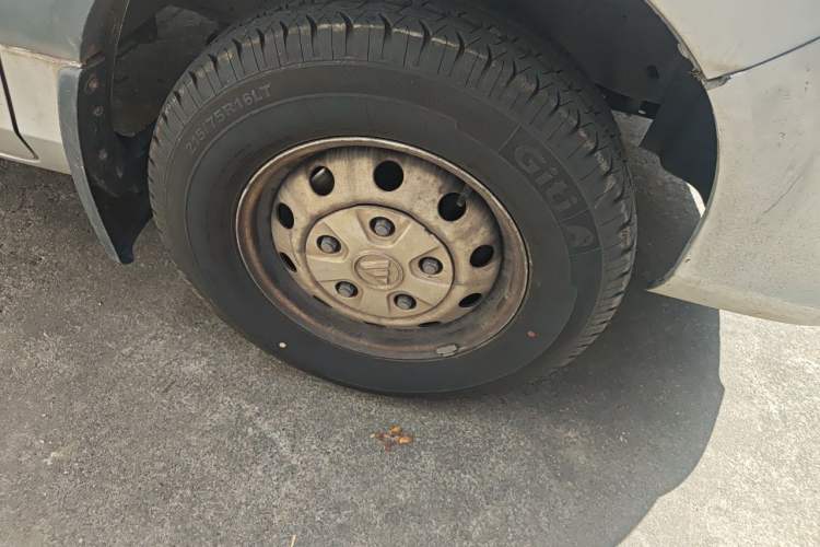 Used Foton Toano 2021 2.0T Manual Tongtu Short Wheelbase Mid-Height 5/6-Seater 4F20TC3 Right Front Wheel Hub