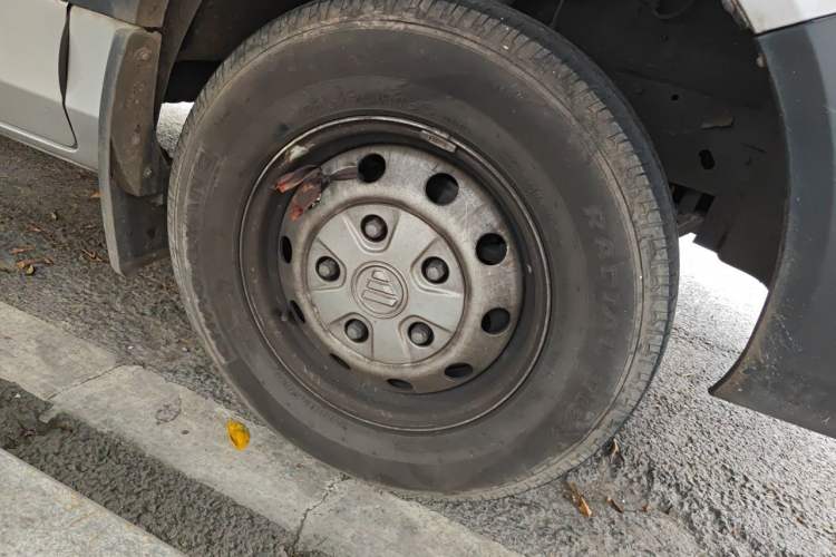 Used Foton Toano 2021 2.0T Manual Tongtu Short Wheelbase Mid-Height 5/6-Seater 4F20TC3 Right Front Wheel Hub