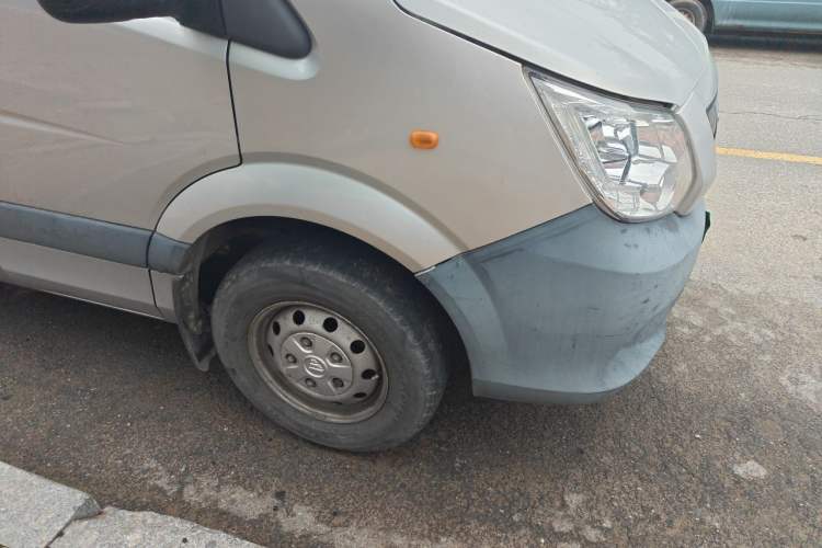 Used Foton Toano 2021 2.0T Manual Tongtu Short Wheelbase Mid-Height 5/6-Seater 4F20TC3 Right Front Wheel Hub