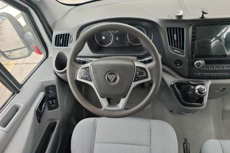 Used Foton Toano 2021 2.0T Manual Tongtu Long Wheelbase Mid-Height 5/6/7-Seater 4F20TC3 Steering Wheel