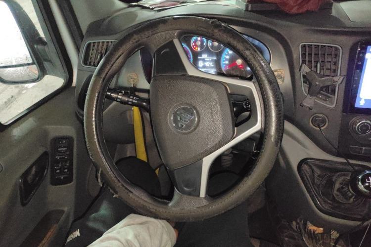 Used Foton Toano 2021 2.0T Manual Tongtu Long Wheelbase Ultra-High Roof 5/6/7-Seater 4F20TC3 Steering Wheel