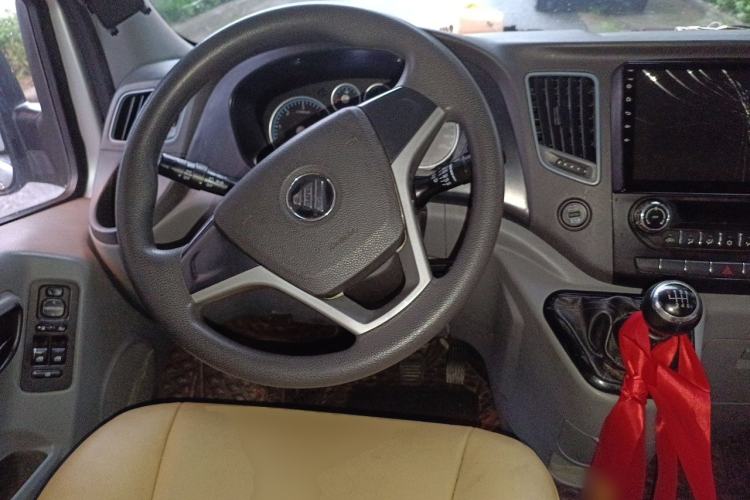 Used Foton Toano 2021 2.0T Manual Tongtu Extended-Wheelbase Mid-Roof 9-Seater 4F20TC3 Steering Wheel