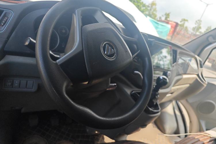 Used Foton Toano 2021 2.0T Manual Tongtu Long Wheelbase Mid-Height 5/6/7-Seater 4F20TC3 Steering Wheel