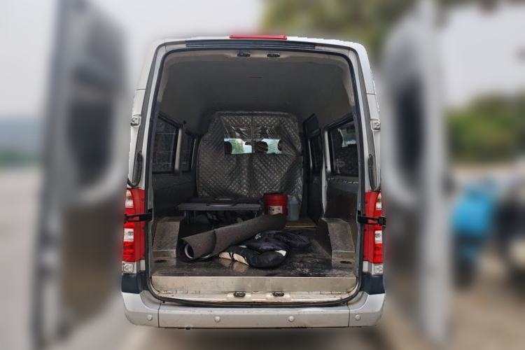 Used Foton Toano 2021 2.0T Manual Tongtu Extended-Wheelbase Mid-Roof 9-Seater 4F20TC3 Trunk