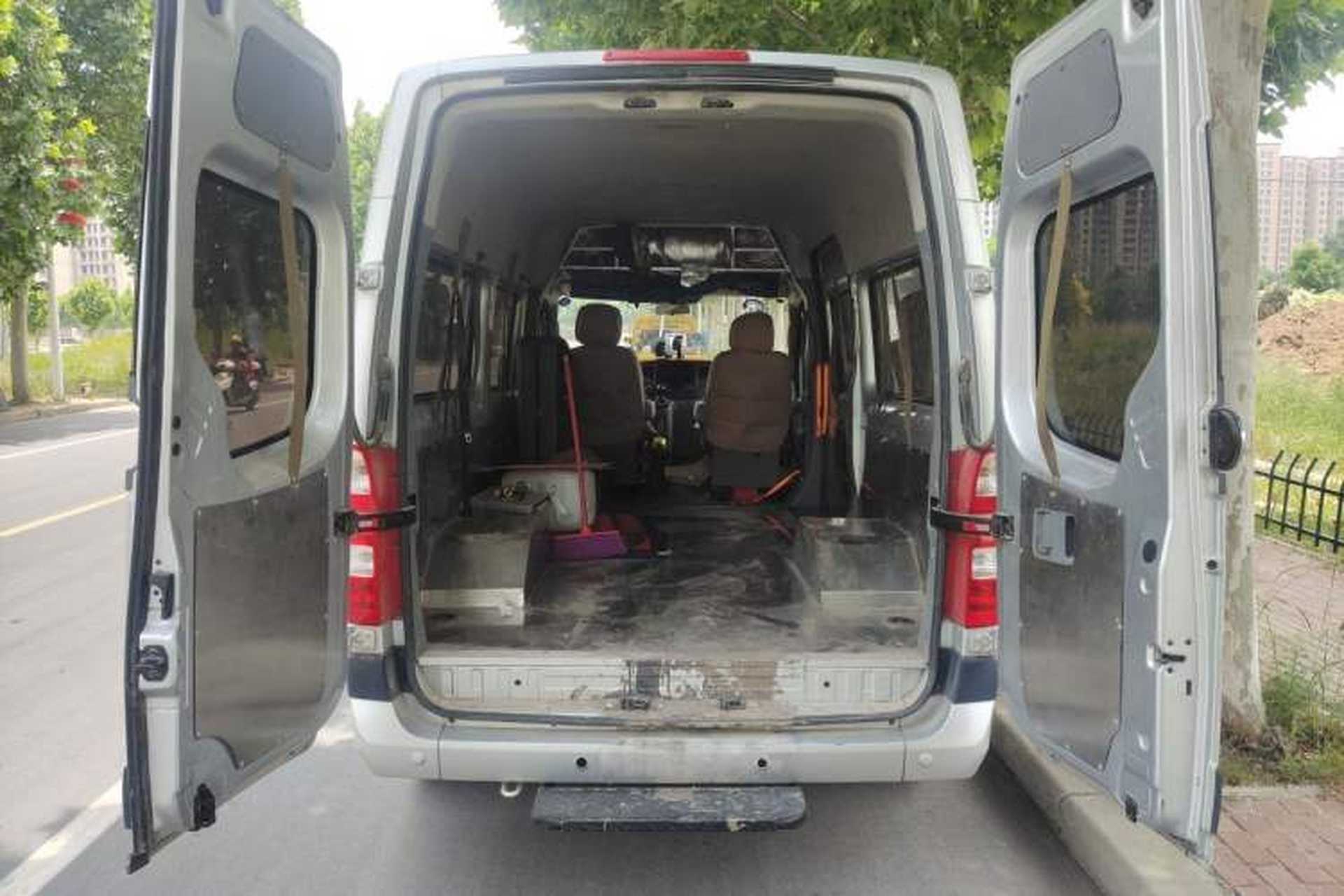 Used Foton Toano 2021 2.8T Manual Tongtu Long Wheelbase Mid-Height 5/6/7-Seater F2.8NS6B177L Trunk