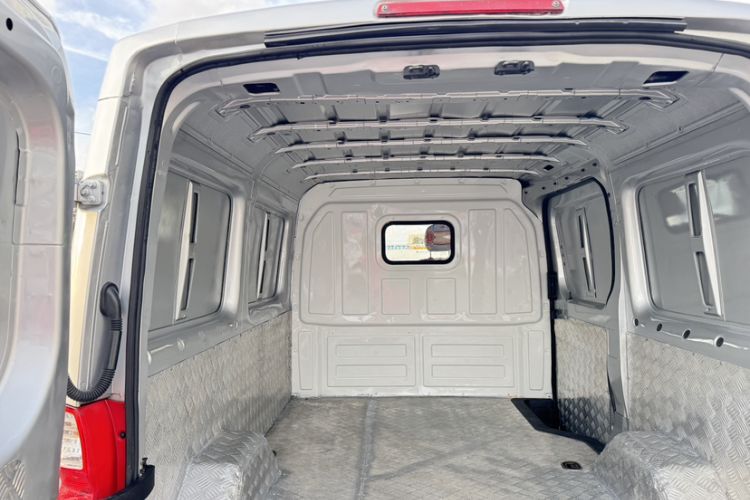Used Foton Toano 2021 2.0T Manual Tongtu Short Wheelbase Flat Roof 3-Seater 4F20TC3 Trunk