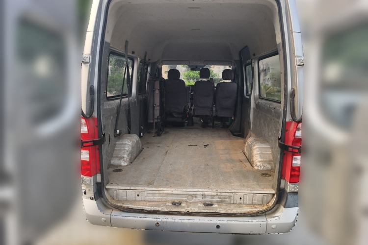 Used Foton Toano 2021 2.0T Manual Tongtu Long Wheelbase Mid-Height 5/6/7-Seater 4F20TC3 Trunk