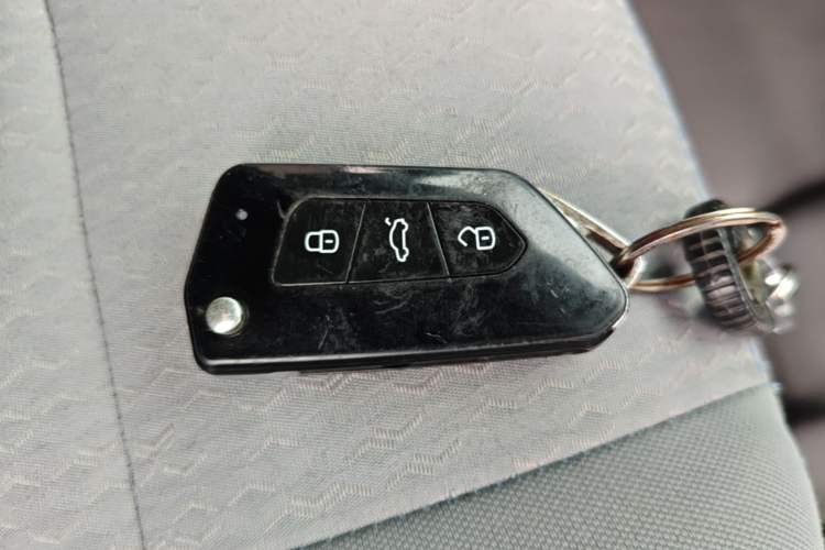 Used Foton Toano 2021 2.0T Manual Tongtu Short Wheelbase Mid-Height 5/6-Seater 4F20TC3 Vehicle Key