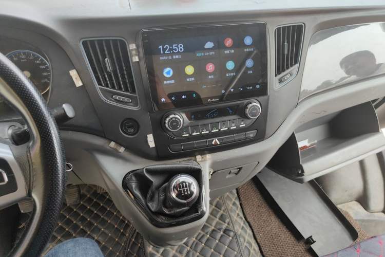 Used Foton Toano 2021 2.0T Manual Tongtu Long Wheelbase Mid-Height 5/6/7-Seater 4F20TC3 Audio And AC Panel