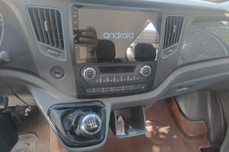 Used Foton Toano 2021 2.0T Manual Tongtu Long Wheelbase Mid-Height 5/6/7-Seater 4F20TC3 Audio And AC Panel