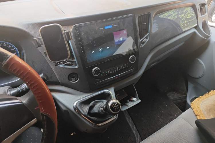 Used Foton Toano 2021 2.0T Manual Tongtu Extended-Wheelbase Mid-Roof 5/6/7-Seater 4F20TC3 Audio And AC Panel