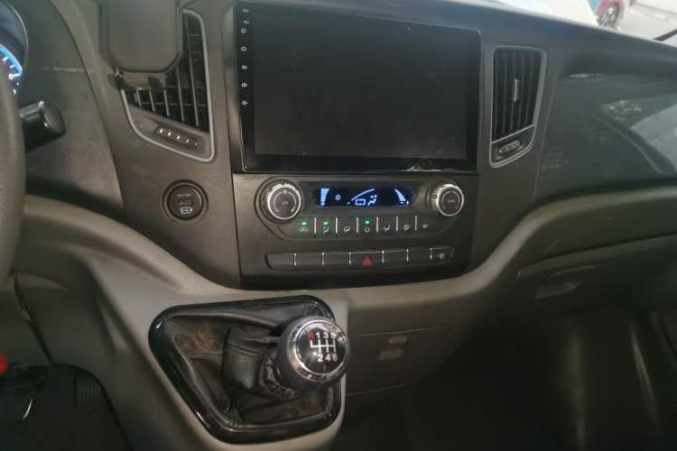 Used Foton Toano 2021 2.0T Manual Tongtu Long-Wheelbase Mid-Roof 3-Seater 4F20TC3 Audio And AC Panel