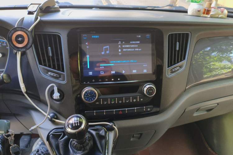 Used Foton Toano 2021 2.0T Manual Tongtu Short Wheelbase Mid-Height 3-Seater 4F20TC3 Audio And AC Panel